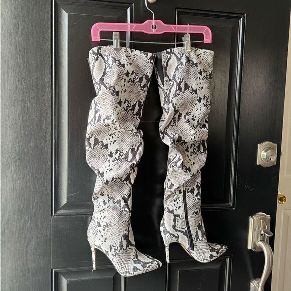 Jessica Simpson White Snakeskin Ruched Thigh High Boots Size 6 - Picture 1 of 11